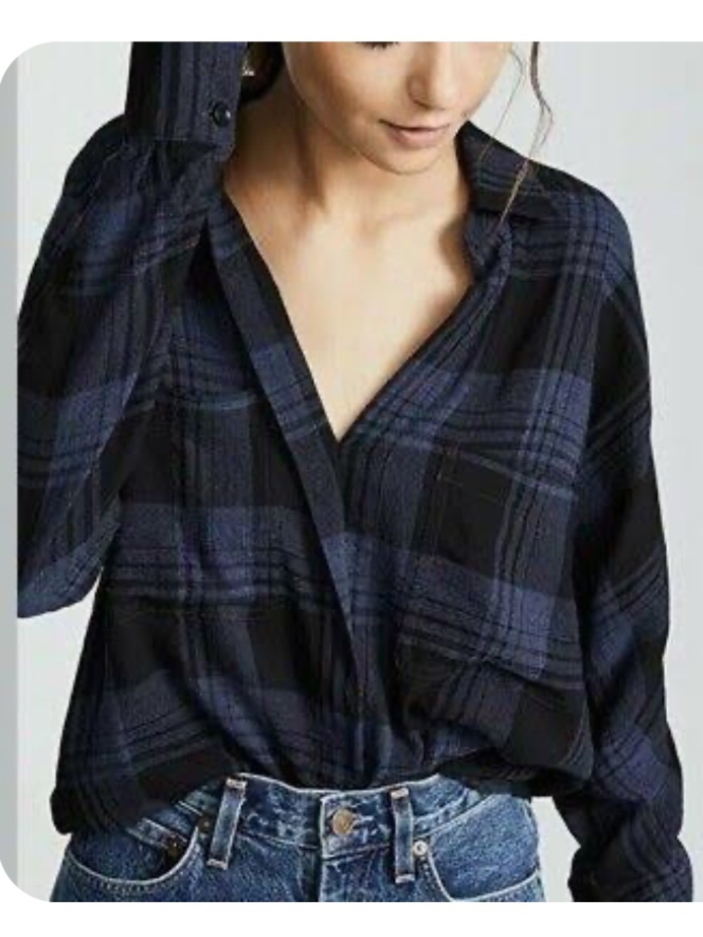 Vince Black & Blue Heathered Lightweight Plaid  Pullover blouse . - Picture 4 of 10